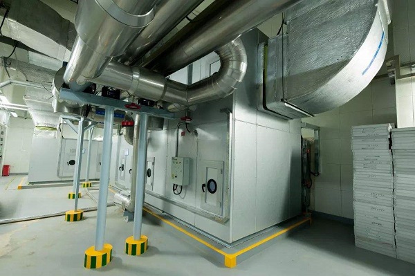 【萬科(新疆)翡翠天驕項目D區(qū)通風空調安裝工程】彈簧減震器